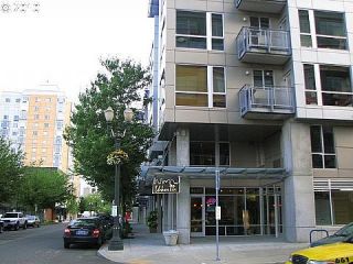 Foreclosed Home - 1125 NW 9TH AVE APT 527, 97209