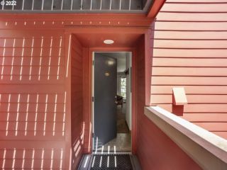 Foreclosed Home - 820 NW NAITO PKWY APT G8, 97209