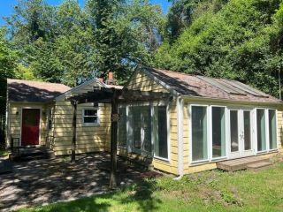 Foreclosed Home - 5945 NW SALTZMAN RD, 97210