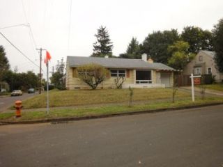 Foreclosed Home - 6236 NE 9TH AVE, 97211