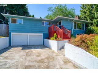 Foreclosed Home - 11370 SE YAMHILL ST, 97216