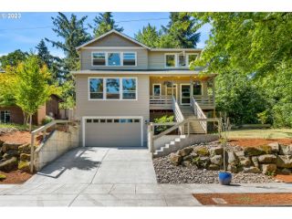 Foreclosed Home - 11120 SE YAMHILL ST, 97216