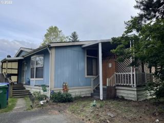 Foreclosed Home - 12470 N SOUTH SHORE AVE, 97217