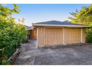 Foreclosed Home - List 100731067