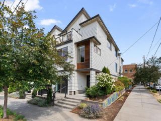 Foreclosed Home - List 100735464