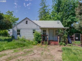 Foreclosed Home - 4641 NE SUMNER ST, 97218