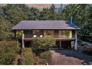 Foreclosed Home - 3730 SW SHATTUCK RD, 97221