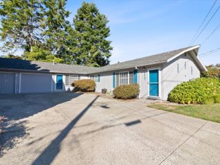Foreclosed Home - 11759 SE 48TH AVE, 97222