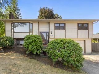 Foreclosed Home - 4005 NE 142ND AVE, 97230