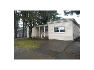 Foreclosed Home - 2140 SE 162ND AVE, 97233