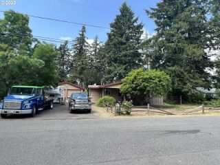 Foreclosed Home - 2145 SE 141ST AVE, 97233