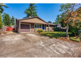 Foreclosed Home - 1040 SE 168TH AVE, 97233