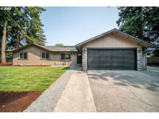 Foreclosed Home - 1924 SE 150TH AVE, 97233