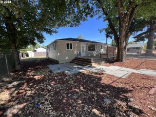 Foreclosed Home - 16049 SE MAIN ST, 97233