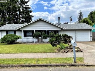 Foreclosed Home - 16830 SE RHINE ST, 97236
