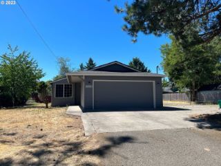 Foreclosed Home - 3921 SE 130TH AVE, 97236