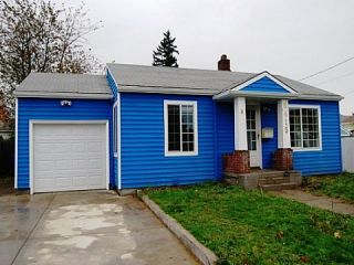 Foreclosed Home - 8415 SE GLENWOOD ST, 97266