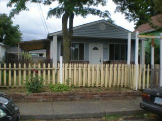 Foreclosed Home - 5511 SE 85TH AVE, 97266