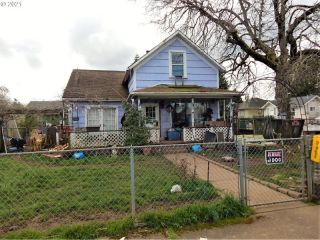Foreclosed Home - 8506 SE TOLMAN ST, 97266