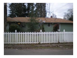 Foreclosed Home - 5315 SE MELDRUM AVE, 97267