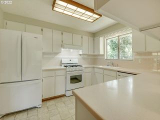 Foreclosed Home - 17720 SE COOK ST, 97267