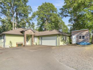 Foreclosed Home - 17596 SE ROSE ST, 97267