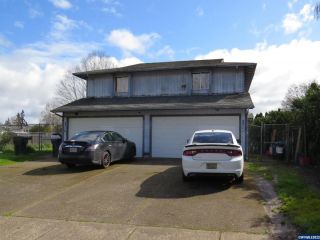 Foreclosed Home - 3712 47TH AVE NE # 3714, 97305