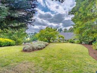 Foreclosed Home - List 100895652