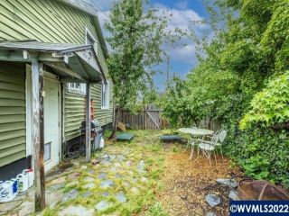 Foreclosed Home - 427 12TH AVE SW, 97321