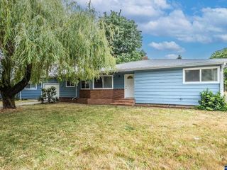 Foreclosed Home - 1085 18TH AVE SE, 97322