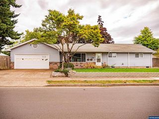 Foreclosed Home - List 100924243