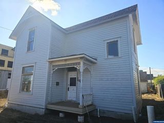 Foreclosed Home - 275 MONMOUTH ST, 97351