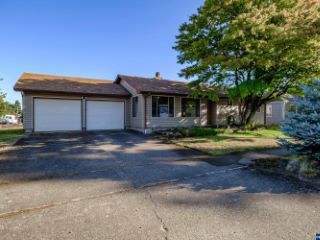 Foreclosed Home - 227 E ISABELLA ST, 97355
