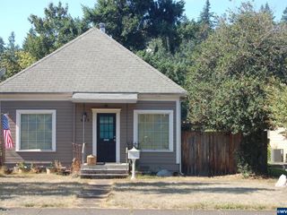 Foreclosed Home - 620 S WATER ST, 97381
