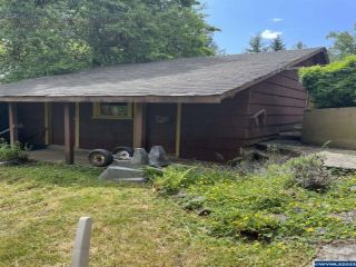 Foreclosed Home - 811 SE 7TH PL, 97391