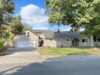Foreclosed Home - 710 ARCADIA DR, 97401
