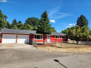 Foreclosed Home - 1963 PORT ST, 97402