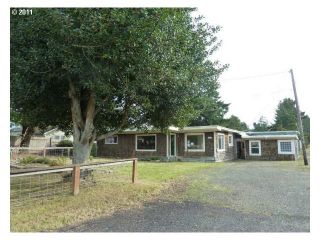 Foreclosed Home - 1616 15TH ST, 97439