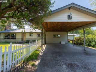 Foreclosed Home - 5560 S SHORE DR, 97439