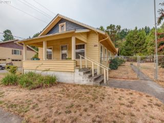 Foreclosed Home - 48189 E 1ST ST, 97463