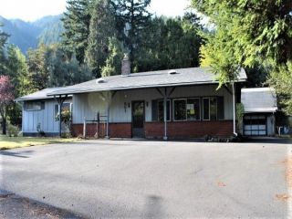 Foreclosed Home - 861 Ave H, 97466