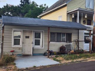 Foreclosed Home - 922 SE ORCUTT AVE, 97470