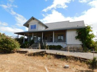 Foreclosed Home - 645 Coos Bay Wagon Road, 97471
