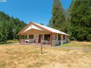 Foreclosed Home - 1800 E WILLIS CREEK RD, 97496