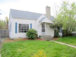 Foreclosed Home - 1015 W 4TH ST, 97501