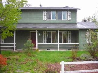 Foreclosed Home - 4371 ROCKYDALE RD, 97523