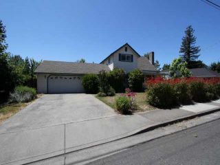 Foreclosed Home - 916 NE 10TH ST, 97526