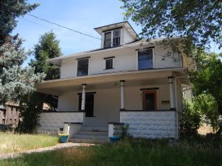 Foreclosed Home - 811 NW 5TH ST, 97526
