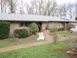 Foreclosed Home - 398 MURPHY LN, 97527