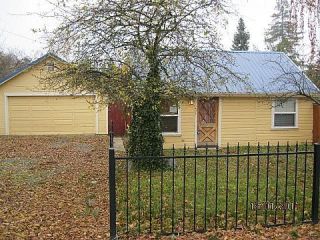 Foreclosed Home - 208 W 4TH ST, 97535